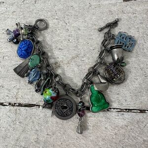 Vintage Asian Inspired 80s Charm Bracelet